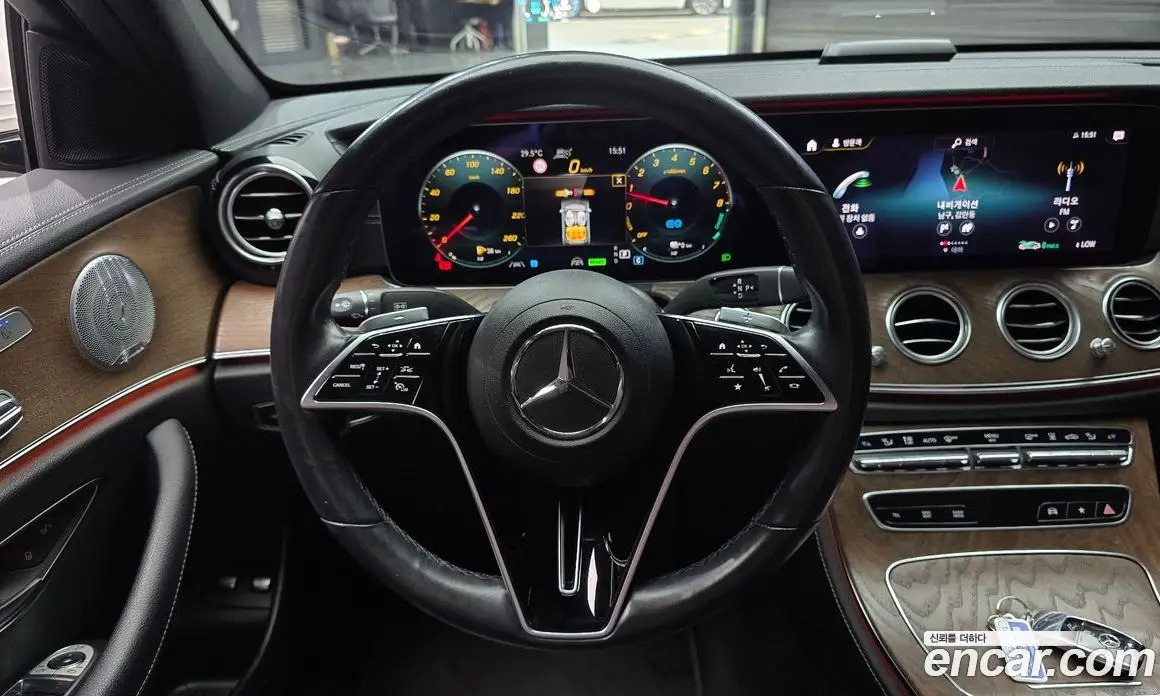 Mercedes-Benz E-Class 2021 2.0 автомат (гидро), фото 19 Mercedes-Benz E-Class 2021 2.0 автомат (гидро), фото 19
