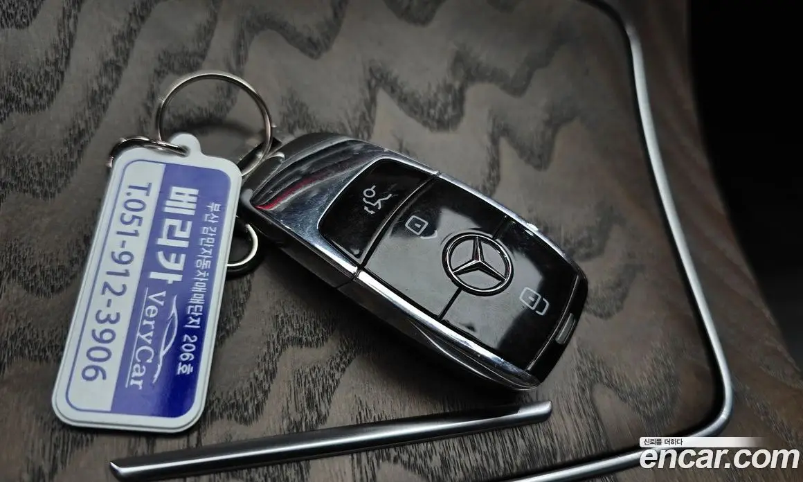 Mercedes-Benz E-Class 2021 2.0 автомат (гидро), фото 23 Mercedes-Benz E-Class 2021 2.0 автомат (гидро), фото 23