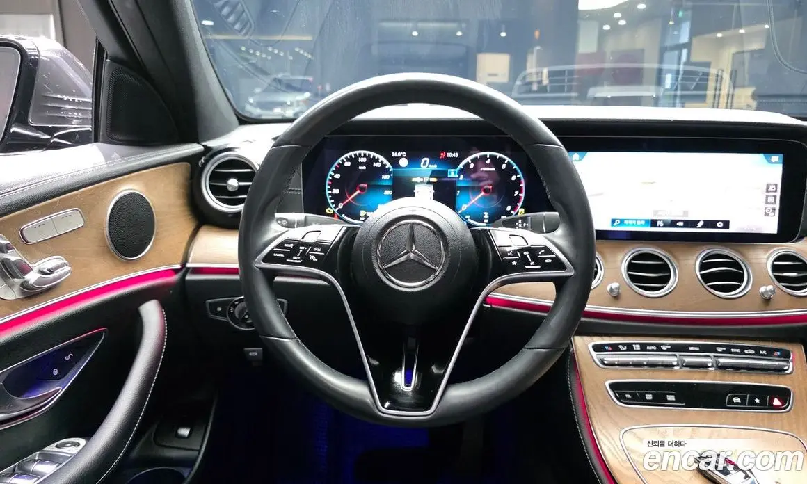 Mercedes-Benz E-Class 2022 2.0 автомат (гидро), фото 19