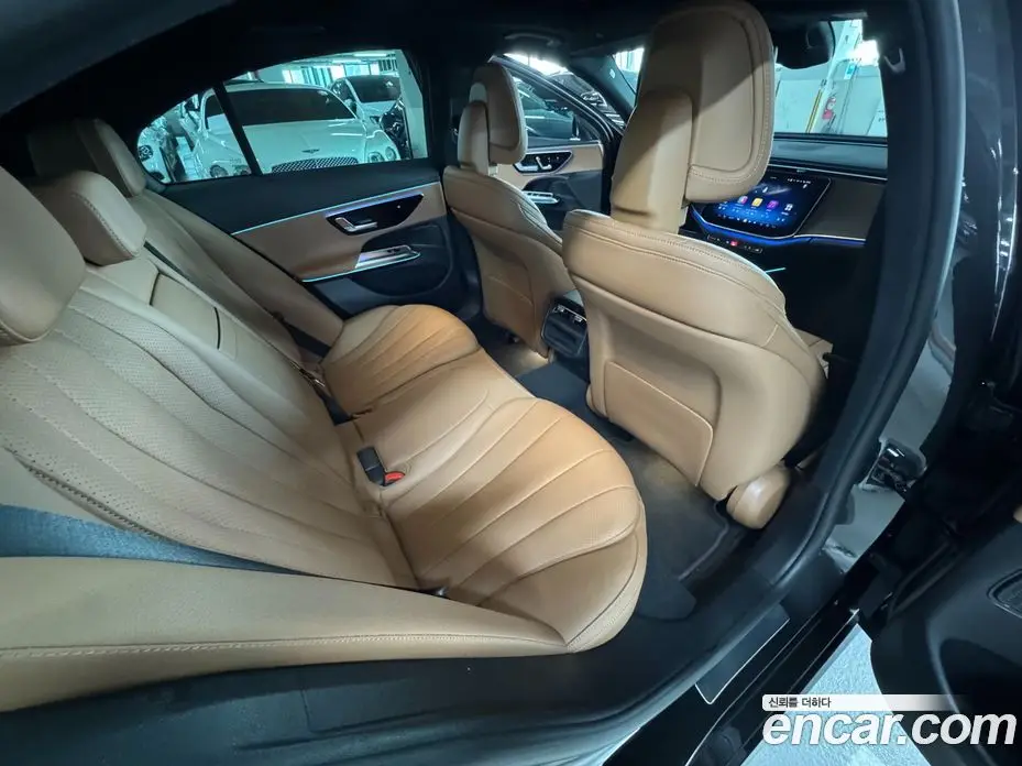 Mercedes-Benz E-Class 2025 2.0 автомат (гидро), фото 11 Mercedes-Benz E-Class 2025 2.0 автомат (гидро), фото 11