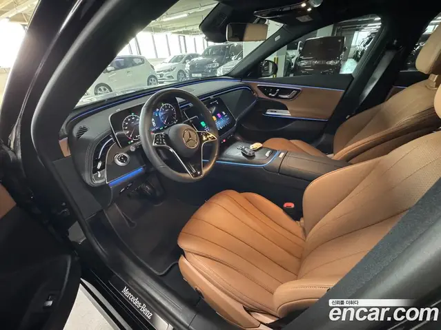Mercedes-Benz E-Class 2025 2.0 автомат (гидро), миниатюра 12