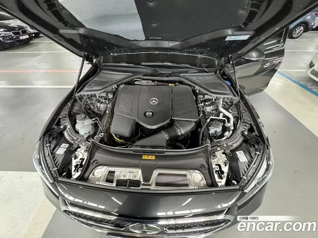 Mercedes-Benz E-Class 2025 2.0 автомат (гидро), миниатюра 6 Mercedes-Benz E-Class 2025 2.0 автомат (гидро), миниатюра 6