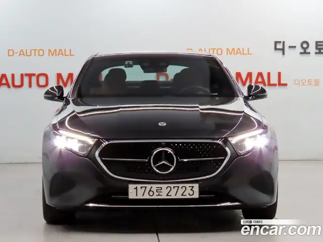 Mercedes-Benz E-Class 2025 2.0 автомат (гидро), миниатюра 2 Mercedes-Benz E-Class 2025 2.0 автомат (гидро), миниатюра 2