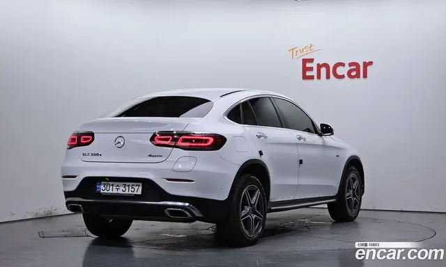 Mercedes-Benz GLC-Class 2020 2.0 автомат (гидро), миниатюра 2
