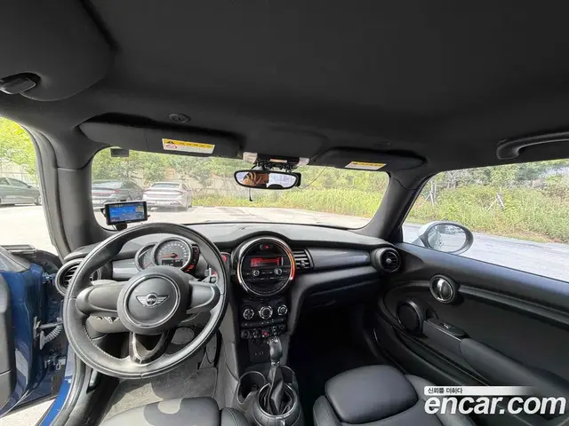 Mini Cooper 2014 1.5 автомат (гидро), миниатюра 7 Mini Cooper 2014 1.5 автомат (гидро), миниатюра 7