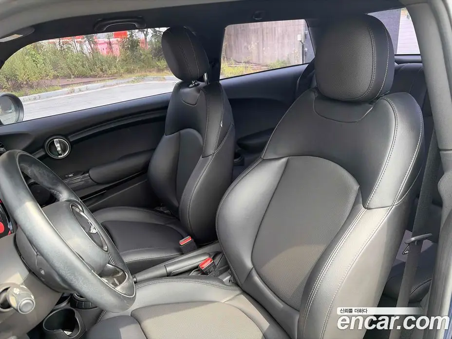 Mini Cooper 2014 1.5 автомат (гидро), фото 10 Mini Cooper 2014 1.5 автомат (гидро), фото 10