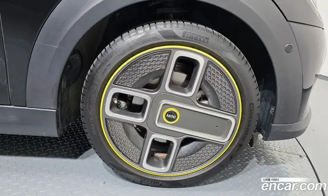 Mini Cooper 2023 автомат (гидро), миниатюра 6