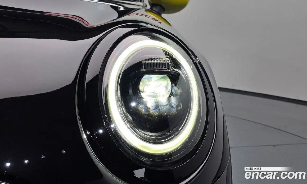 Mini Cooper 2023 автомат (гидро), фото 7