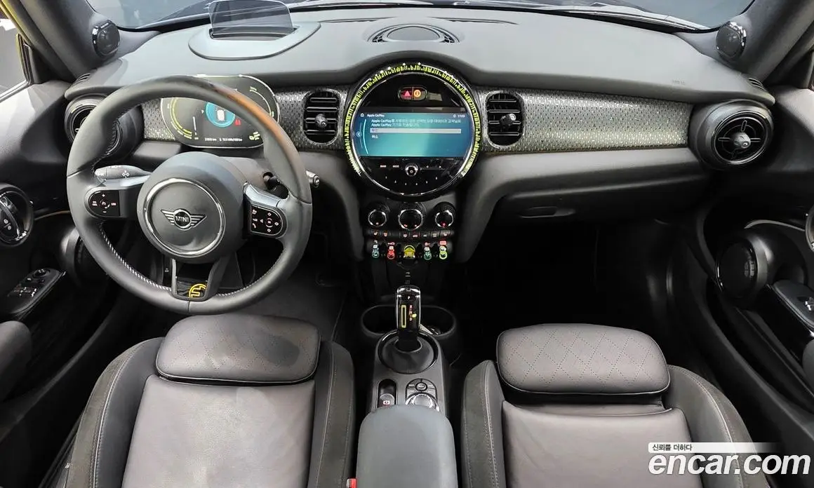 Mini Cooper 2023 автомат (гидро), фото 9