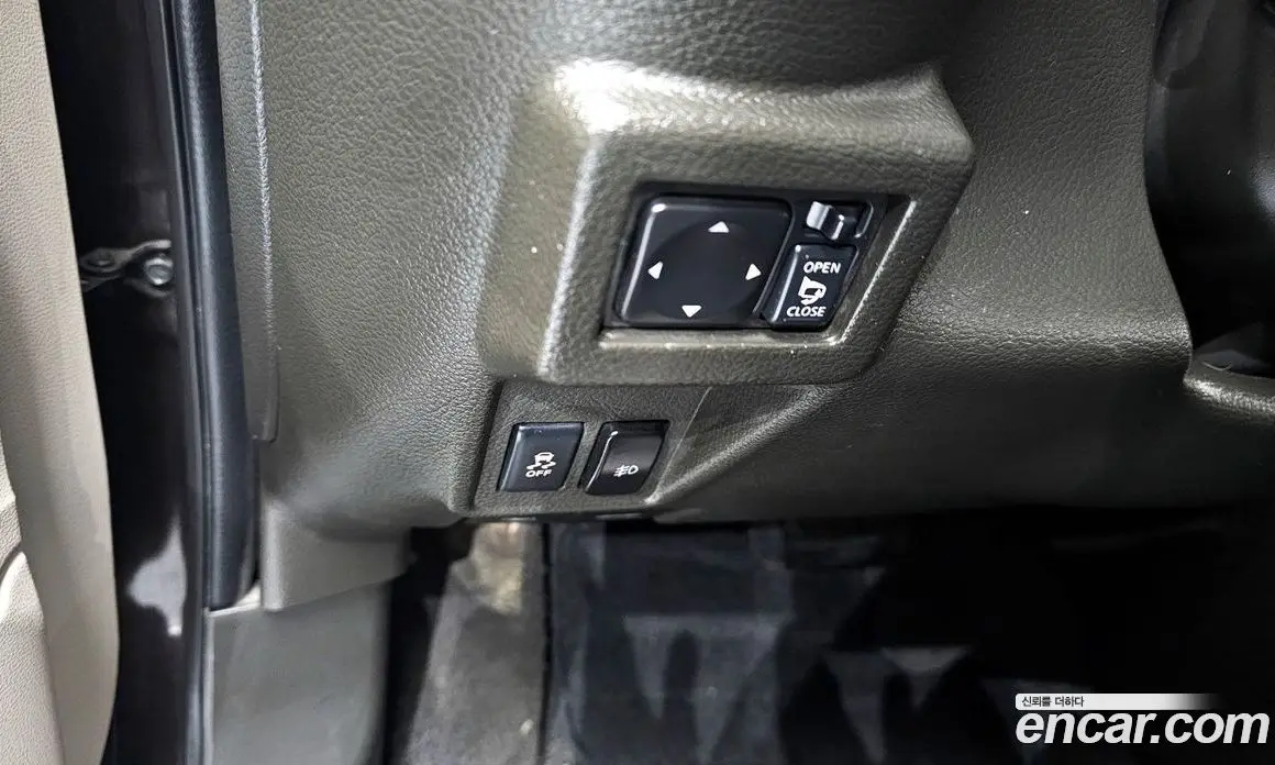 Nissan Cube 2011 1.8 автомат (гидро), фото 16 Nissan Cube 2011 1.8 автомат (гидро), фото 16