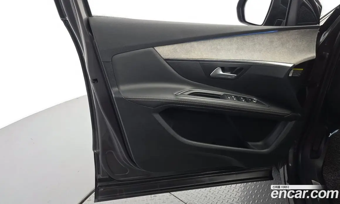 Peugeot 3008 2021 1.5 автомат (гидро), фото 14