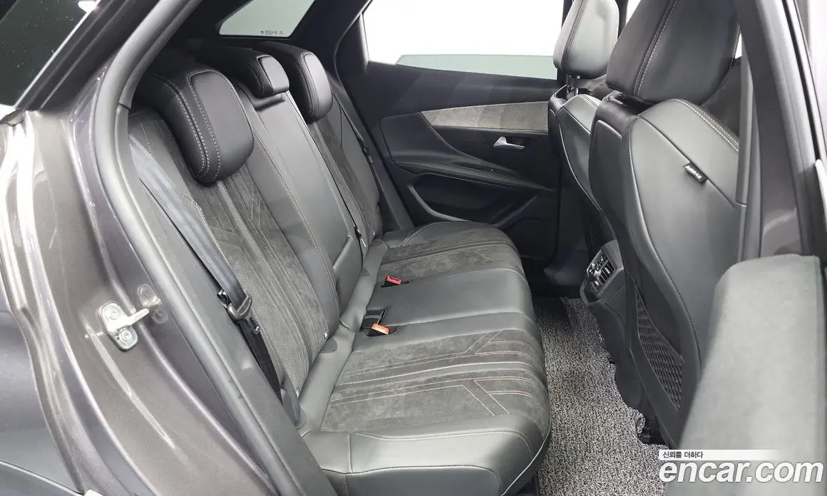 Peugeot 3008 2021 1.5 автомат (гидро), фото 17