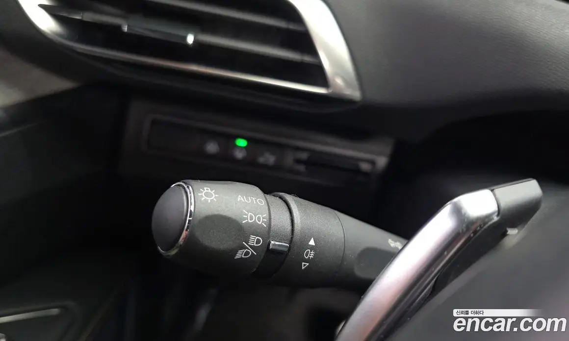 Peugeot 3008 2021 1.5 автомат (гидро), фото 29