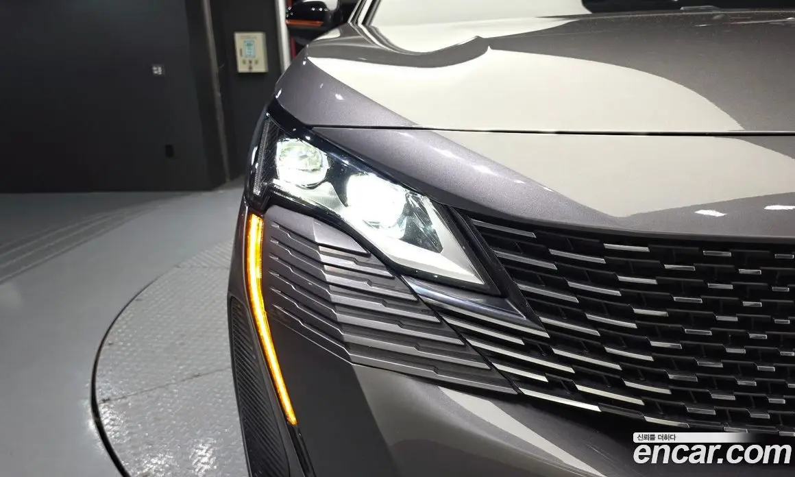 Peugeot 3008 2021 1.5 автомат (гидро), фото 8