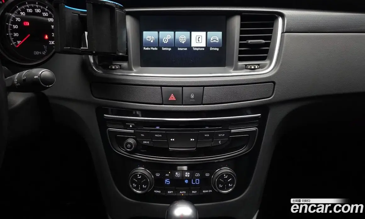 Peugeot 508 2015 2.0 автомат (гидро), фото 14