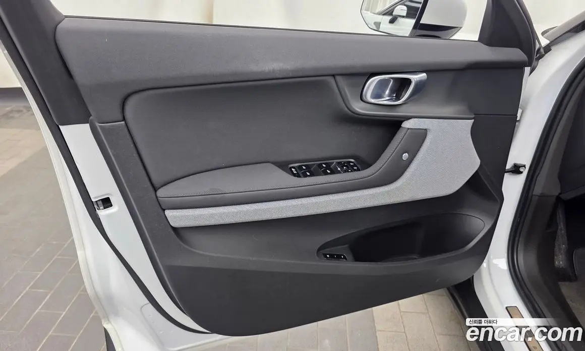 Polestar Polestar 2 2022 0.2 автомат (гидро), фото 14 Polestar Polestar 2 2022 0.2 автомат (гидро), фото 14