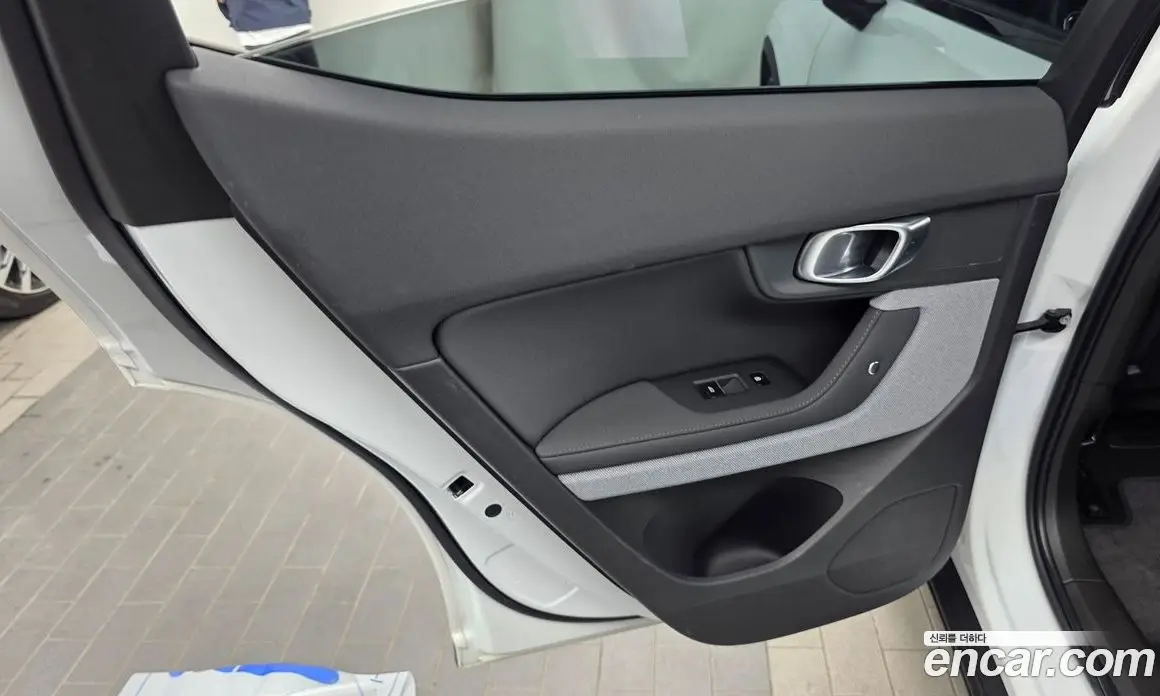 Polestar Polestar 2 2022 0.2 автомат (гидро), фото 15 Polestar Polestar 2 2022 0.2 автомат (гидро), фото 15