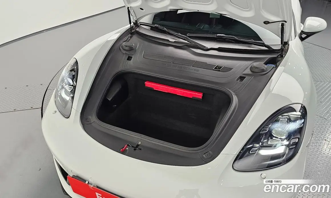 Porsche 718 2019 2.5 автомат (гидро), фото 6 Porsche 718 2019 2.5 автомат (гидро), фото 6