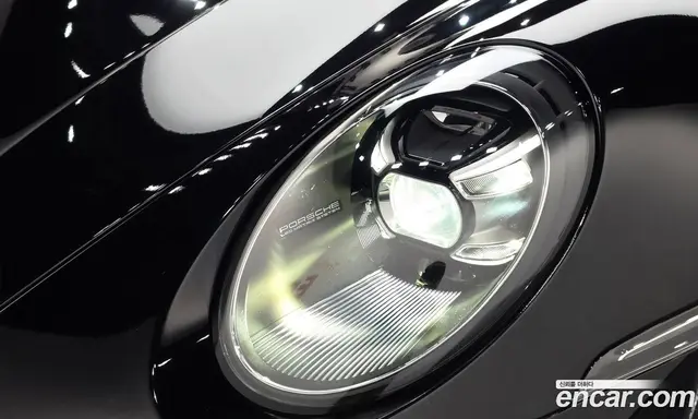 Porsche 911 2020 3.0 автомат (гидро), миниатюра 8 Porsche 911 2020 3.0 автомат (гидро), миниатюра 8