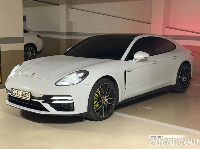 Porsche Panamera 2023 2.9 автомат (гидро), миниатюра 2 Porsche Panamera 2023 2.9 автомат (гидро), миниатюра 2