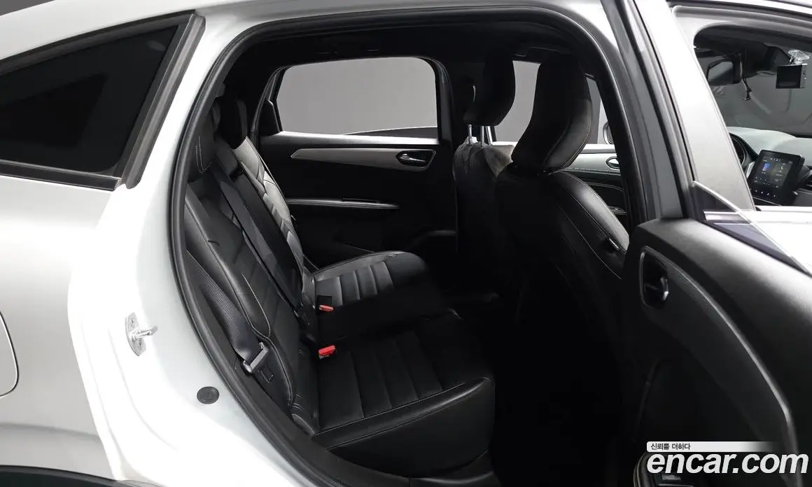 Renault (Samsung) Arkana 2024 1.6 автомат (гидро), фото 17 Renault (Samsung) Arkana 2024 1.6 автомат (гидро), фото 17