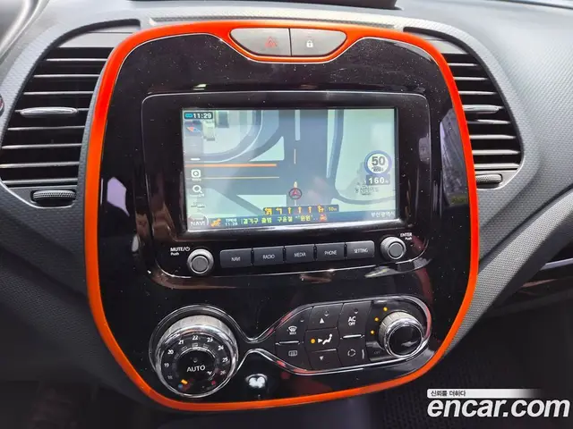 Renault (Samsung) QM3 2015 1.5 автомат (гидро), миниатюра 5 Renault (Samsung) QM3 2015 1.5 автомат (гидро), миниатюра 5
