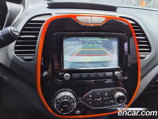 Renault (Samsung) QM3 2015 1.5 автомат (гидро), миниатюра 6 Renault (Samsung) QM3 2015 1.5 автомат (гидро), миниатюра 6