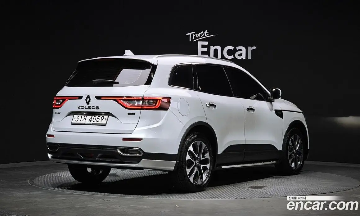 Renault (Samsung) QM6 2017 2.0 автомат (гидро), фото 2 Renault (Samsung) QM6 2017 2.0 автомат (гидро), фото 2