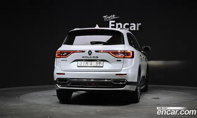 Renault (Samsung) QM6 2017 2.0 автомат (гидро), миниатюра 4 Renault (Samsung) QM6 2017 2.0 автомат (гидро), миниатюра 4