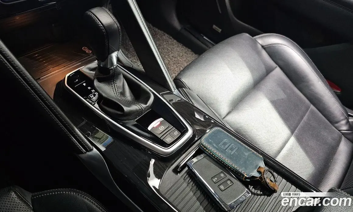 Renault (Samsung) QM6 2017 2.0 автомат (гидро), фото 9 Renault (Samsung) QM6 2017 2.0 автомат (гидро), фото 9
