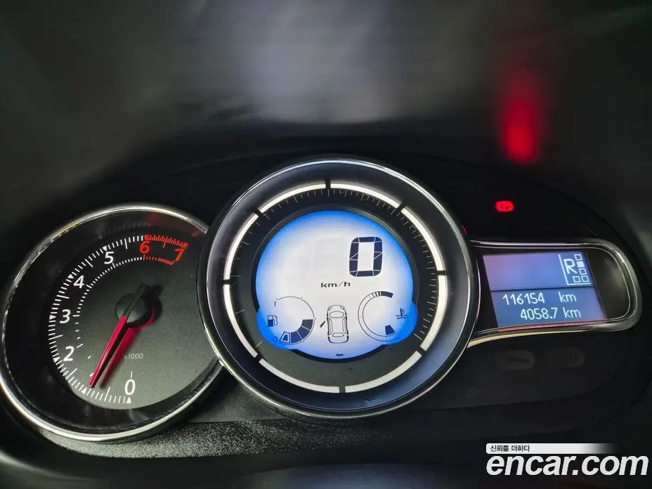 Renault (Samsung) SM3 2013 1.6 автомат (гидро), фото 8 Renault (Samsung) SM3 2013 1.6 автомат (гидро), фото 8