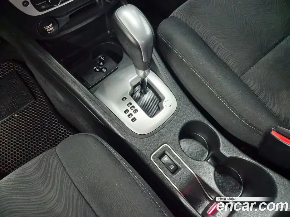 Renault (Samsung) SM3 2013 1.6 автомат (гидро), фото 9 Renault (Samsung) SM3 2013 1.6 автомат (гидро), фото 9