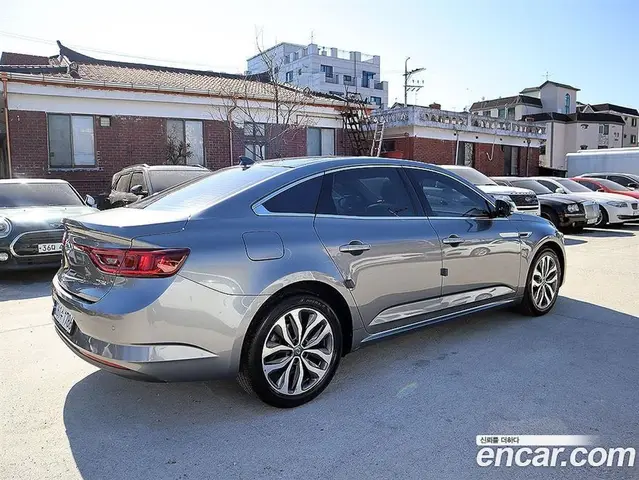 Renault (Samsung) SM6 2016 2.0 автомат (гидро), миниатюра 2 Renault (Samsung) SM6 2016 2.0 автомат (гидро), миниатюра 2