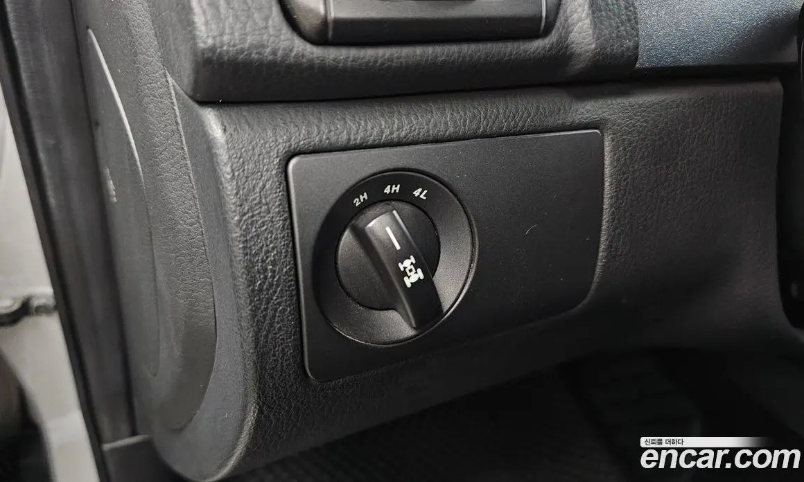SsangYong Rexton 2013 2.0 автомат (гидро), фото 13