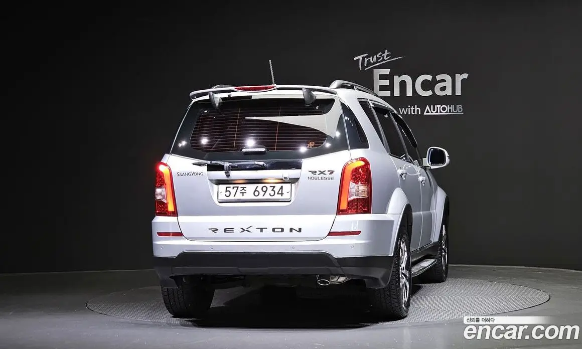 SsangYong Rexton 2013 2.0 автомат (гидро), фото 4