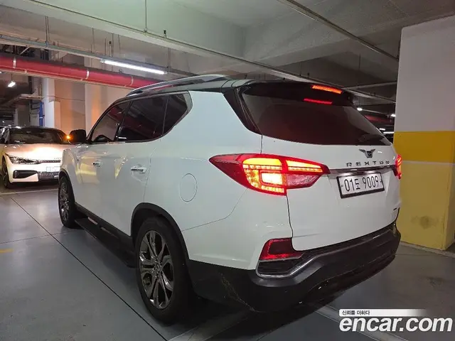 SsangYong Rexton 2017 2.2 автомат (гидро), миниатюра 7