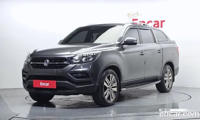 SsangYong Rexton 2019 2.2 автомат (гидро), миниатюра 1 SsangYong Rexton 2019 2.2 автомат (гидро), миниатюра 1