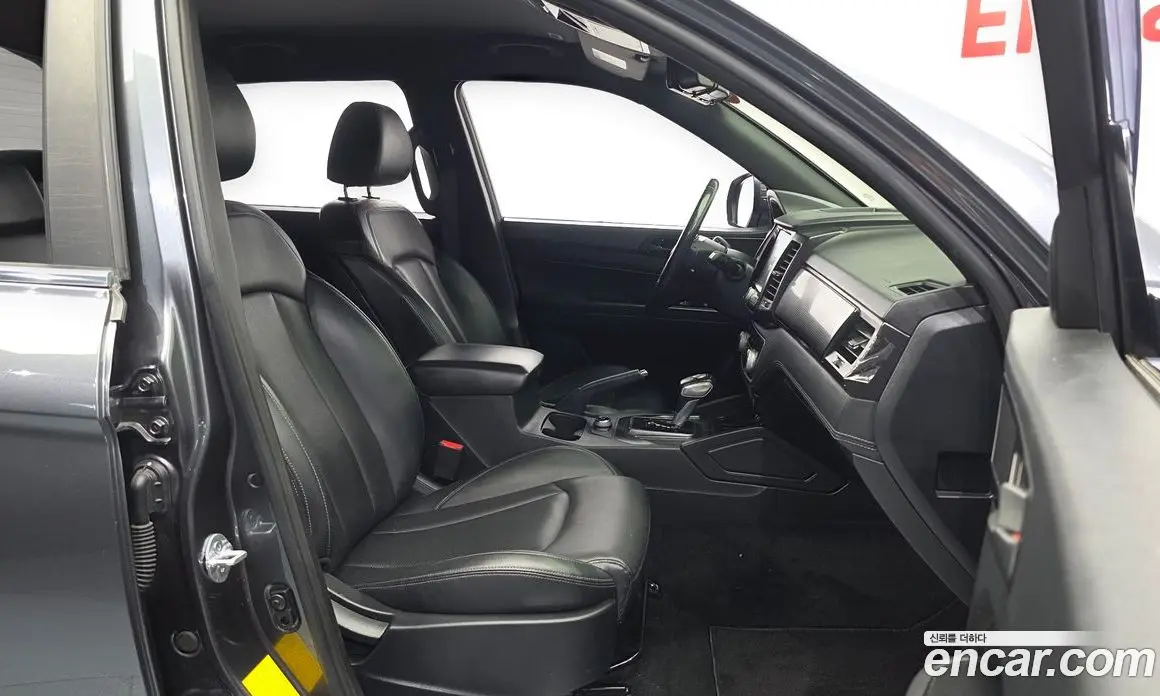 SsangYong Rexton 2019 2.2 автомат (гидро), фото 16 SsangYong Rexton 2019 2.2 автомат (гидро), фото 16