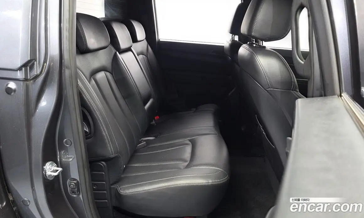 SsangYong Rexton 2019 2.2 автомат (гидро), фото 17 SsangYong Rexton 2019 2.2 автомат (гидро), фото 17