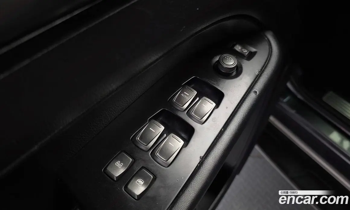SsangYong Rexton 2019 2.2 автомат (гидро), фото 28 SsangYong Rexton 2019 2.2 автомат (гидро), фото 28