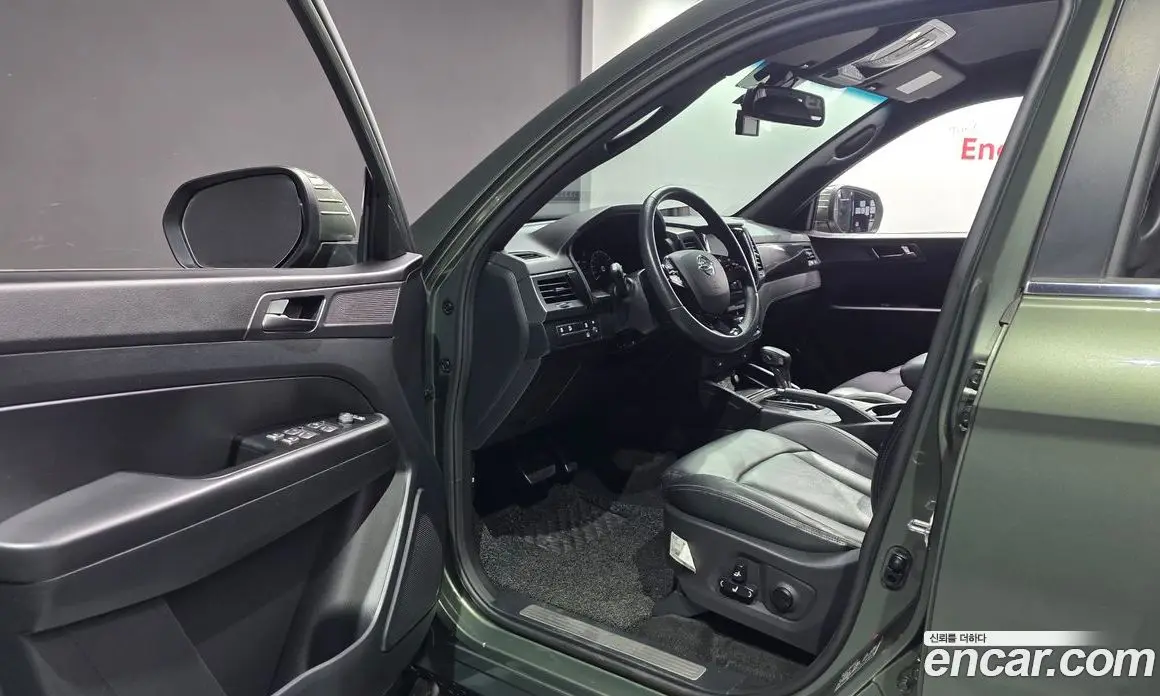 SsangYong Rexton 2022 2.2 автомат (гидро), фото 13 SsangYong Rexton 2022 2.2 автомат (гидро), фото 13