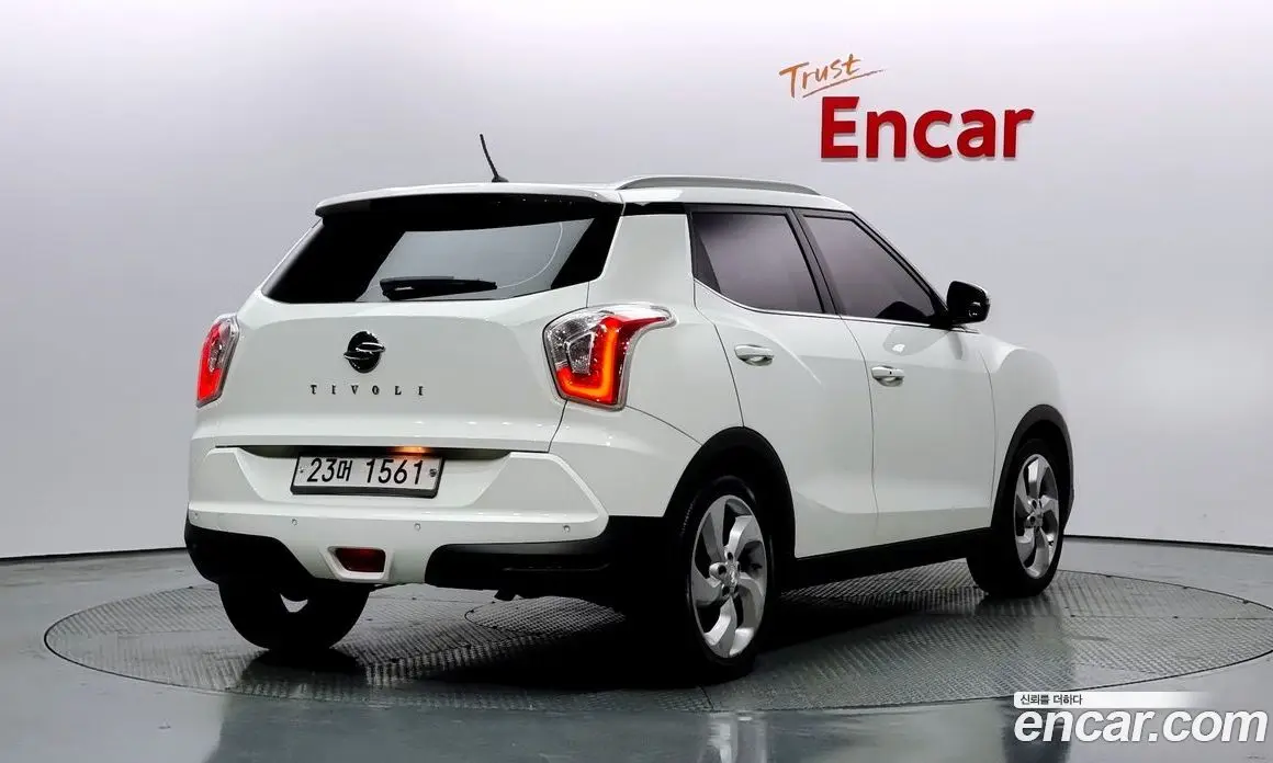 SsangYong TIBOLI 2015 1.6 автомат (гидро), фото 2 SsangYong TIBOLI 2015 1.6 автомат (гидро), фото 2