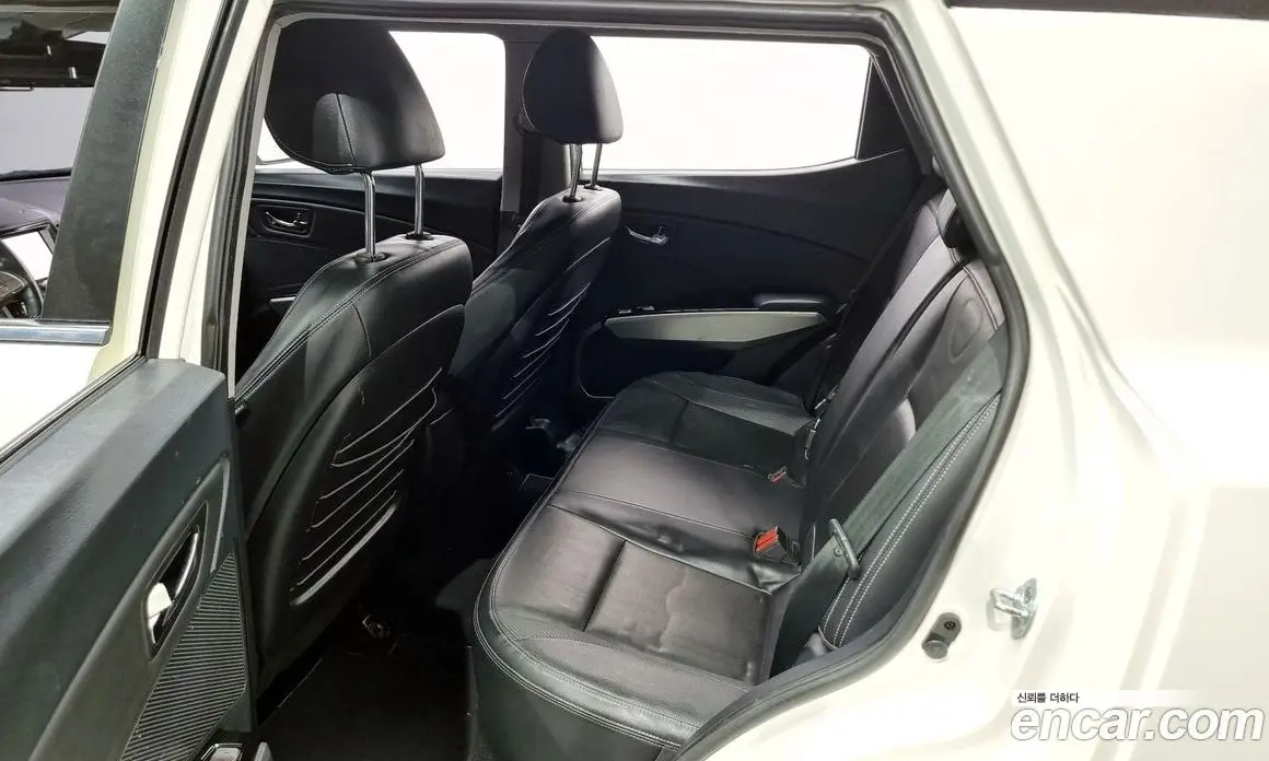 SsangYong TIBOLI 2015 1.6 автомат (гидро), фото 13 SsangYong TIBOLI 2015 1.6 автомат (гидро), фото 13