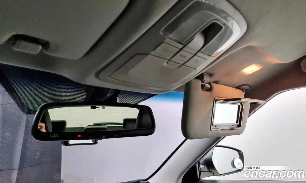 SsangYong TIBOLI 2015 1.6 автомат (гидро), фото 17 SsangYong TIBOLI 2015 1.6 автомат (гидро), фото 17