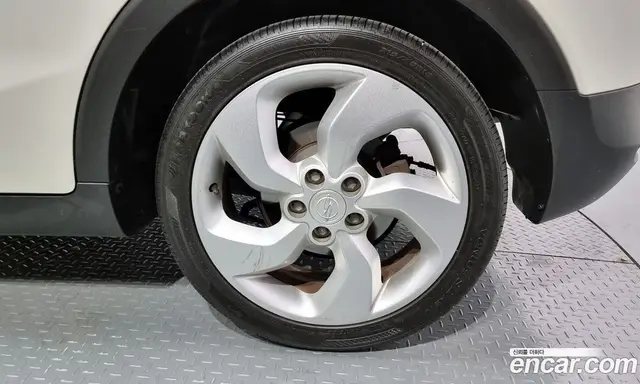 SsangYong TIBOLI 2015 1.6 автомат (гидро), миниатюра 5 SsangYong TIBOLI 2015 1.6 автомат (гидро), миниатюра 5