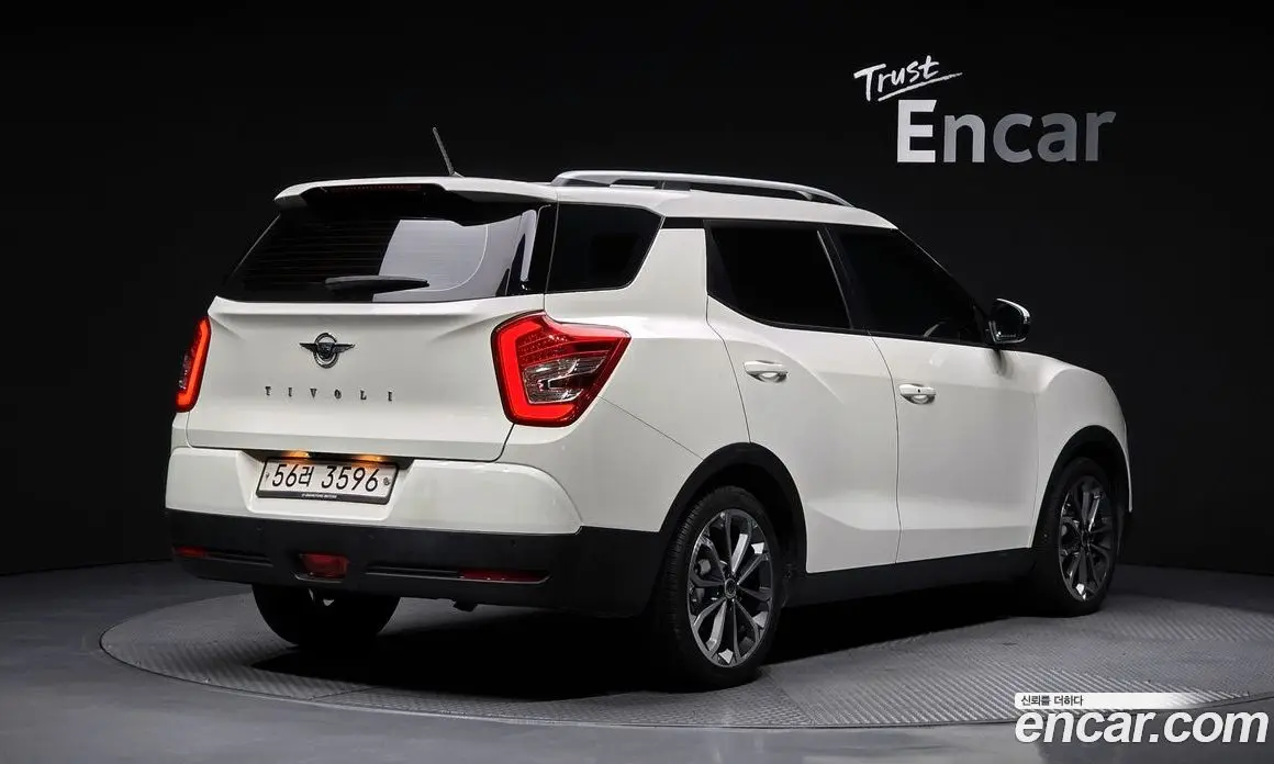 SsangYong TIBOLI 2018 1.6 автомат (гидро), фото 2 SsangYong TIBOLI 2018 1.6 автомат (гидро), фото 2