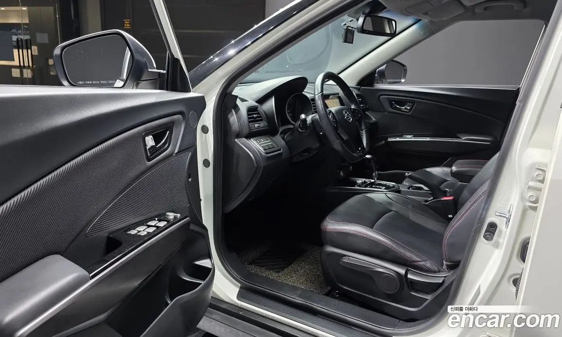 SsangYong TIBOLI 2018 1.6 автомат (гидро), фото 10 SsangYong TIBOLI 2018 1.6 автомат (гидро), фото 10