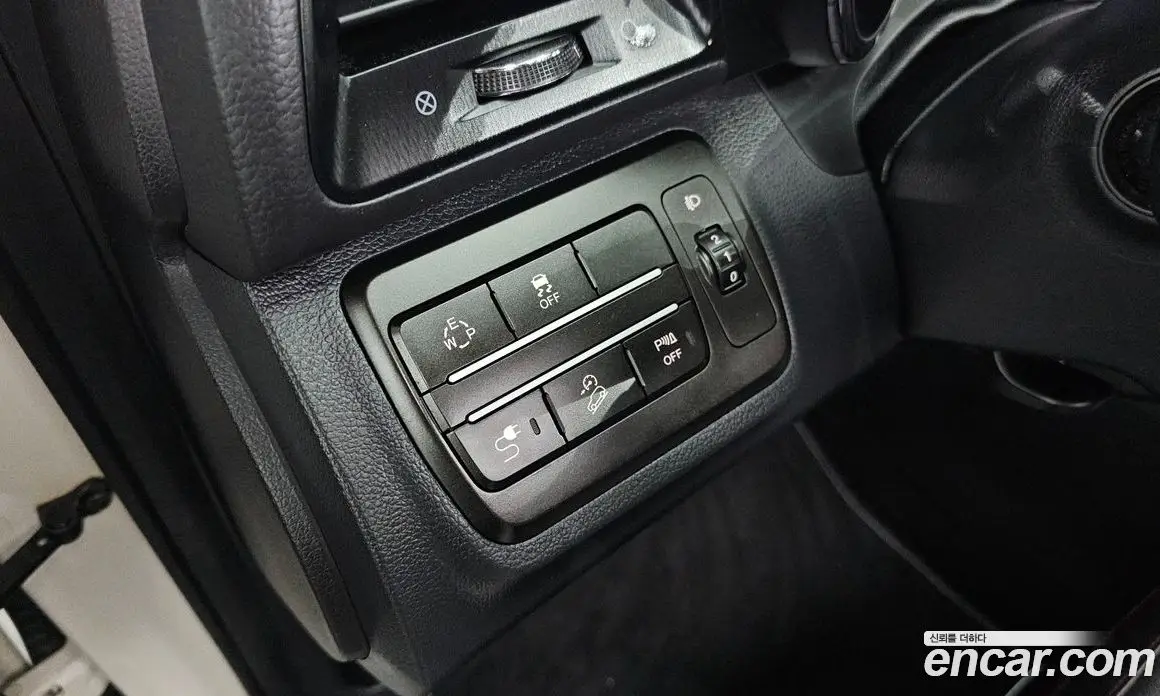 SsangYong TIBOLI 2019 1.6 автомат (гидро), фото 16