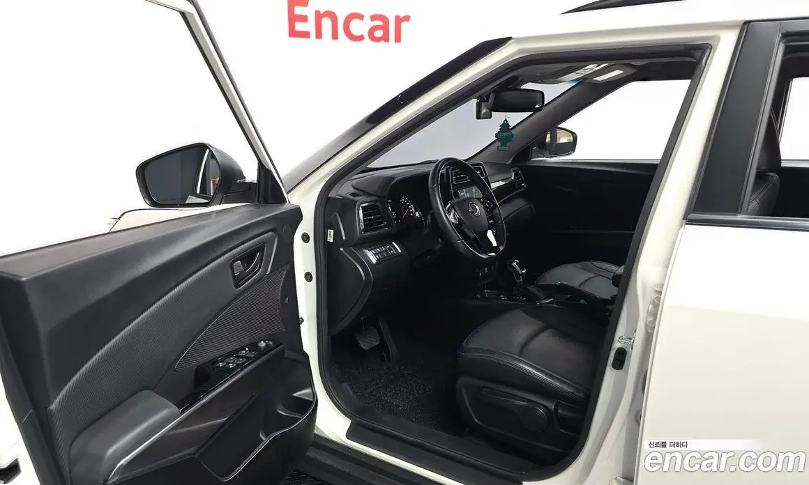 SsangYong TIBOLI 2020 1.5 автомат (гидро), фото 13 SsangYong TIBOLI 2020 1.5 автомат (гидро), фото 13