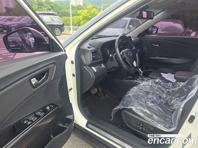 SsangYong TIBOLI 2020 1.5 автомат (гидро), миниатюра 10 SsangYong TIBOLI 2020 1.5 автомат (гидро), миниатюра 10